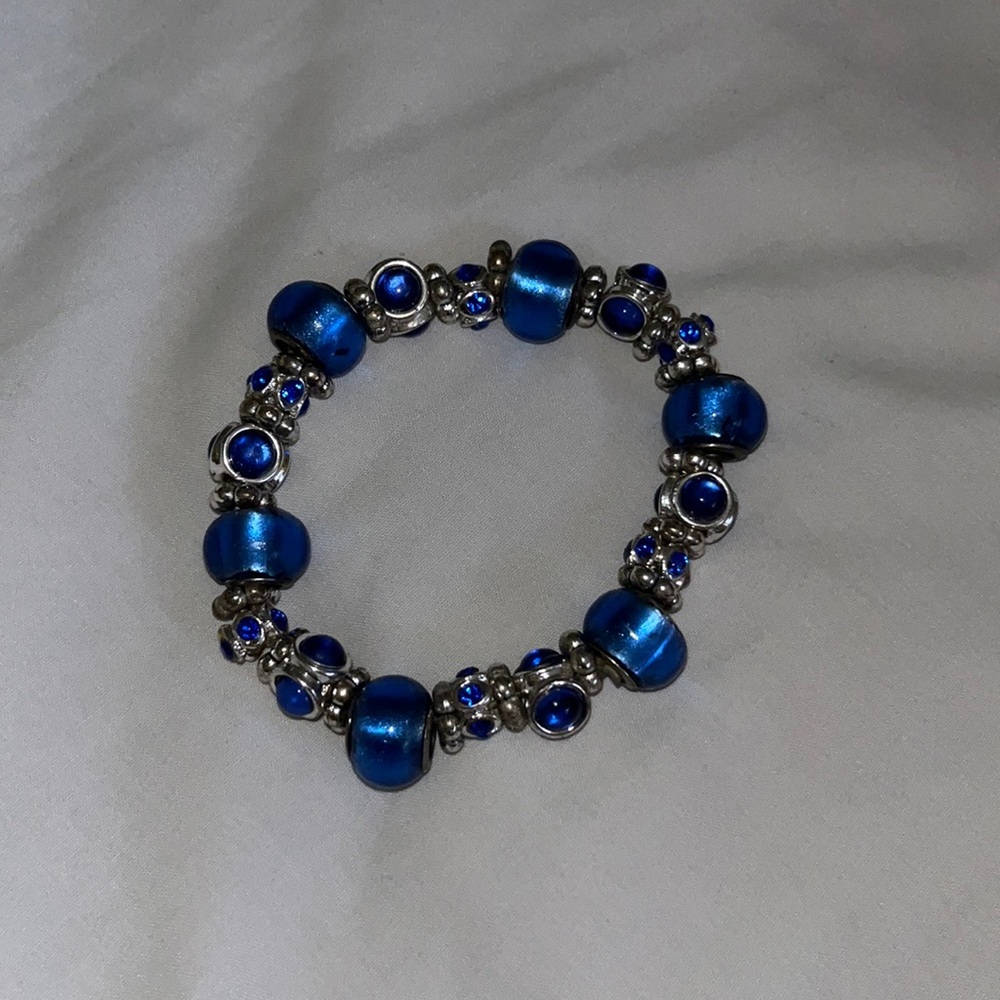 Blue and silver beaded bracelet
